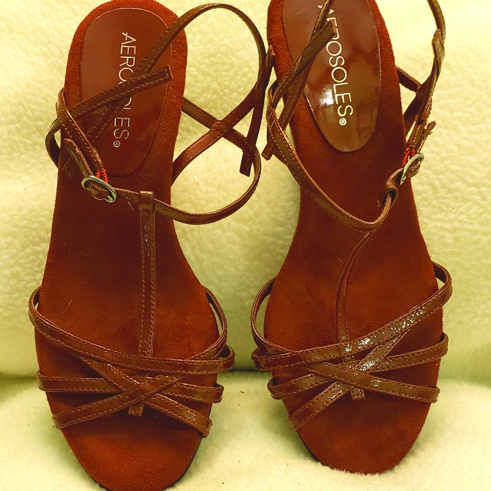 Aerosole wedge thin strappy sandal burgandy red 5